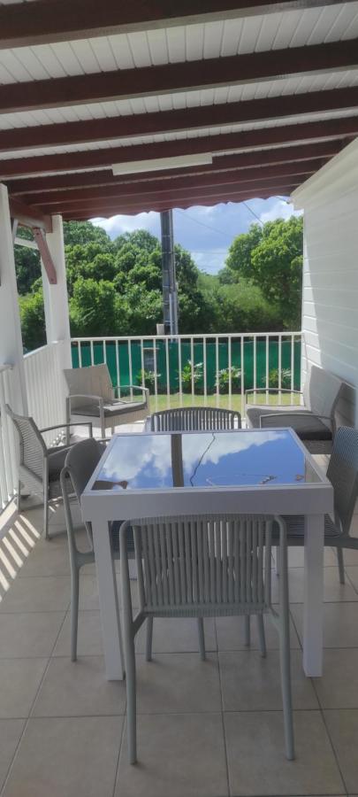 Maison 2 Chambres Avec Jardin Kahouanne Εξωτερικό φωτογραφία